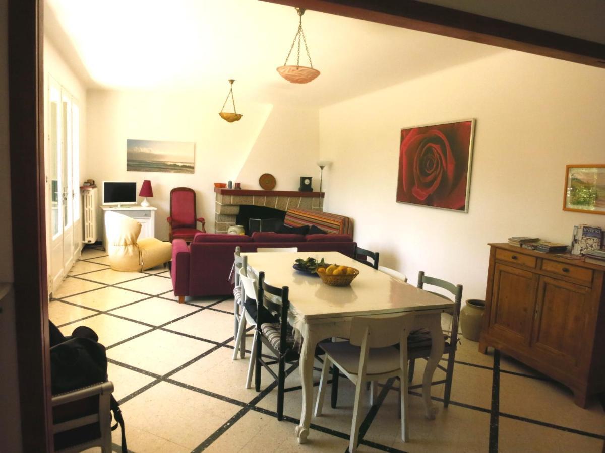 Maison lumineuse et spacieuse avec jardin arboré La Valette-du-Var Extérieur photo